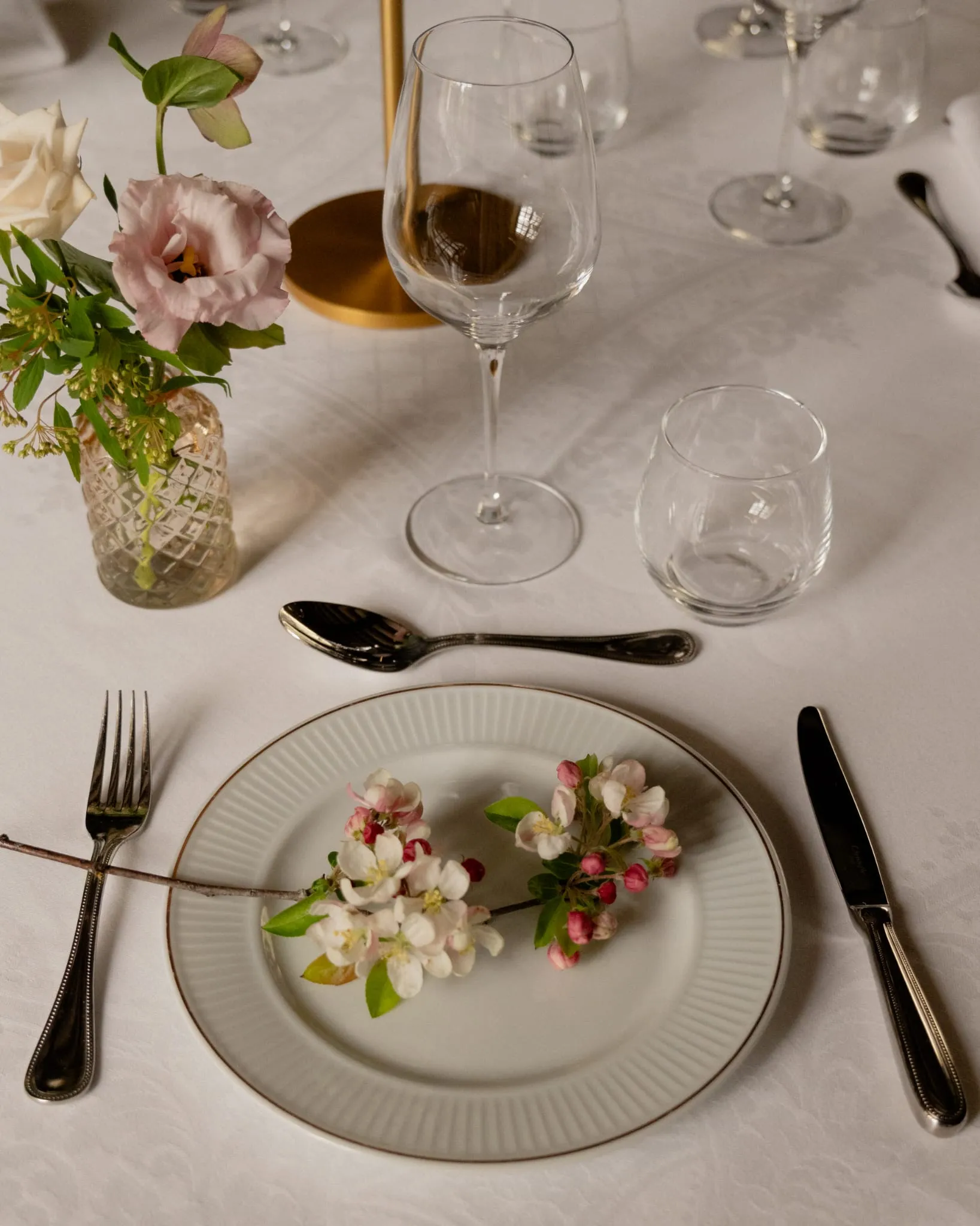 Dressage gastronomique raffiné pour une réception privée à L'Orangerie des Trois Roys, Rambouillet